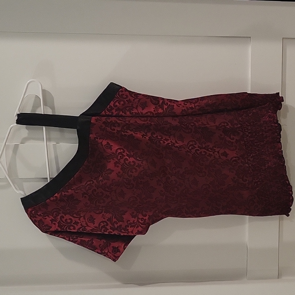 Maurices One Sleeve - Picture 3 of 5